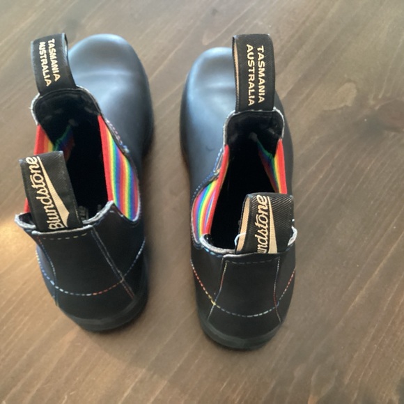 NWT Blundstone 2105 Women's Leather Chelsea Boots Rainbow BLACK - Picture 9 of 13
